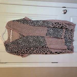 Umgee high low top- size XL.